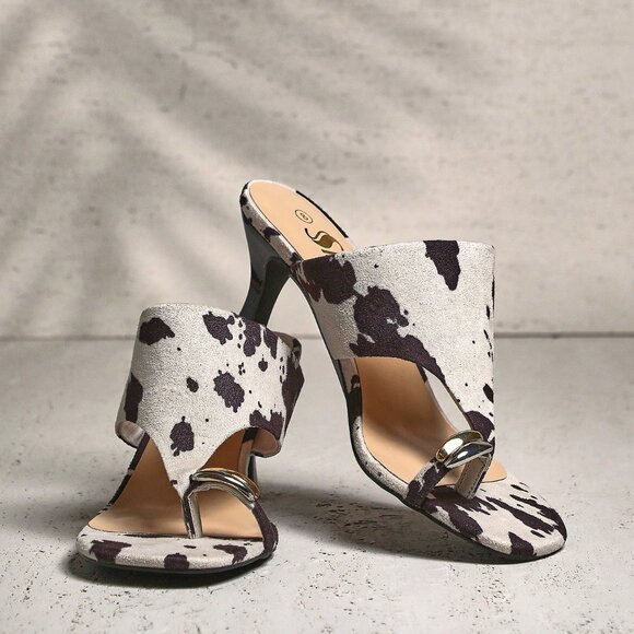Multicolor Funky Women's Cow Print Toe Ring Thick Band Thong Heeled Sandals - Picture 4 of 6